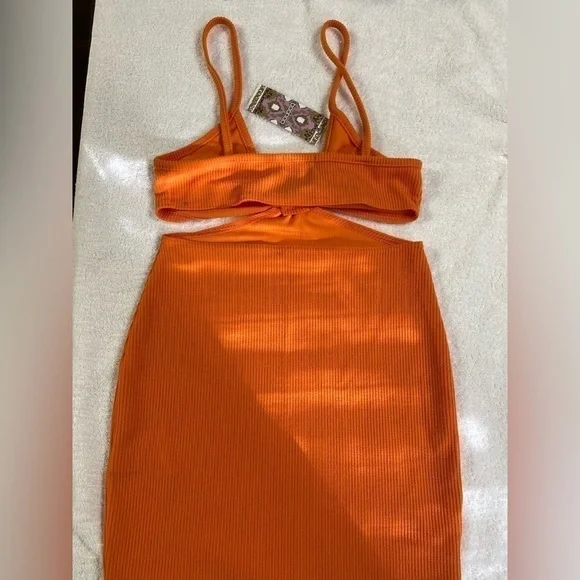 BOOHOO NWT CRINKLE TIE FRONT BEACH MINI DRESS - Picture 4 of 5